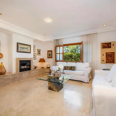 Gual Holiday home